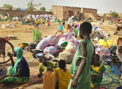 Au Burkina Faso, les violences ont entraîné le déplacement de plus de 2 millions de personnes.